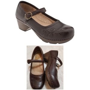 DANSKO brown Leather Mary Jane Savanna Women's 37
